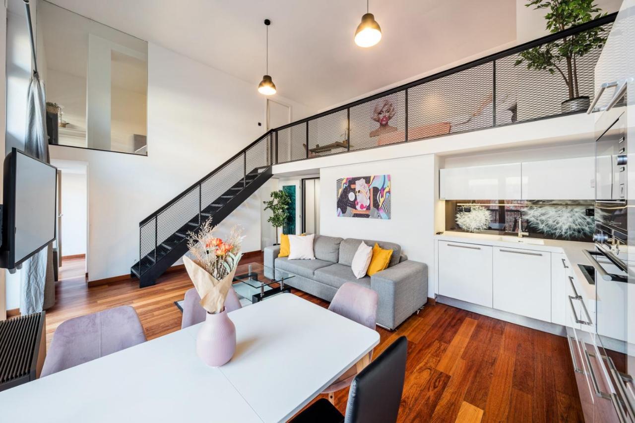 Duplex Apartment With 3 Bedrooms Praha Eksteriør bilde