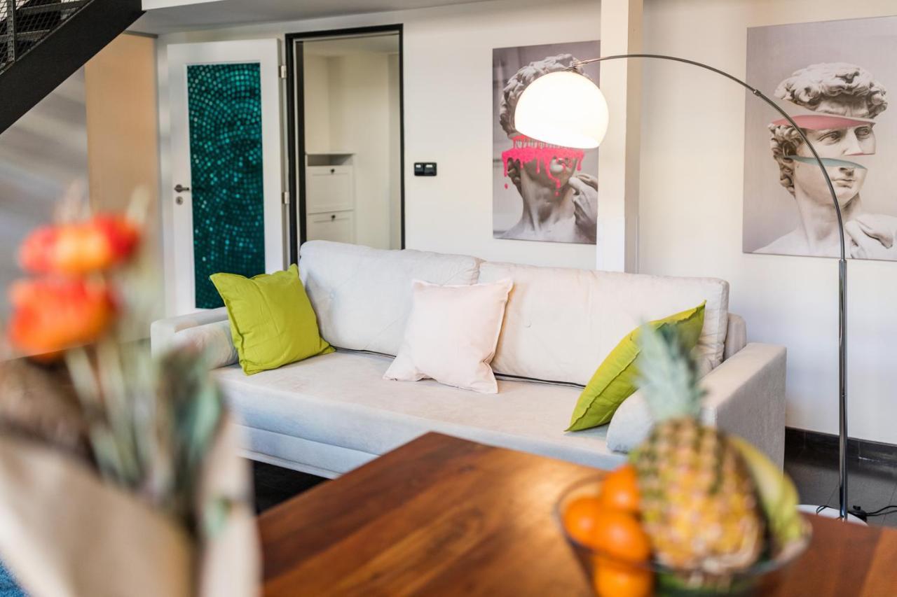 Duplex Apartment With 3 Bedrooms Praha Eksteriør bilde
