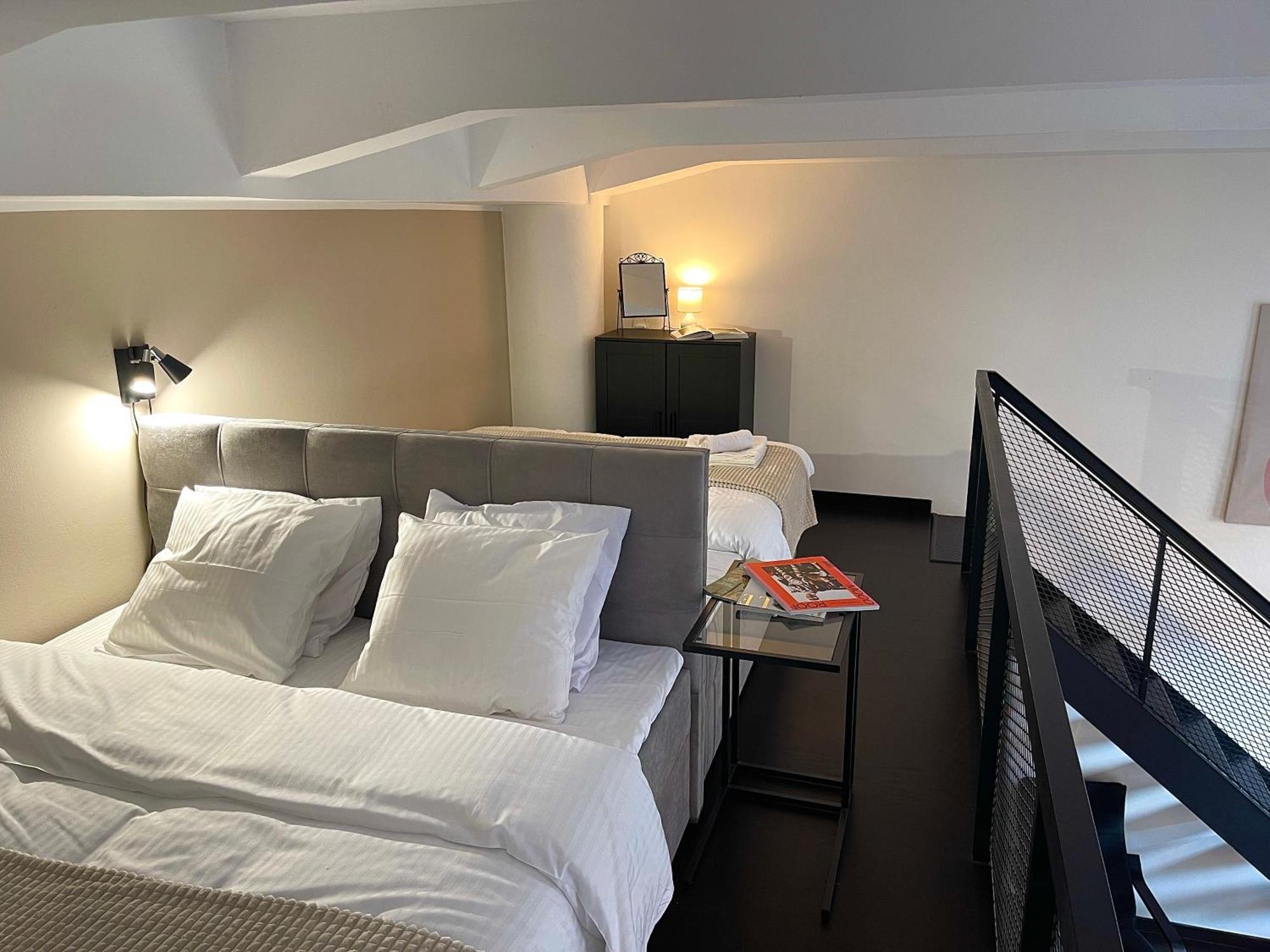 Duplex Apartment With 3 Bedrooms Praha Eksteriør bilde