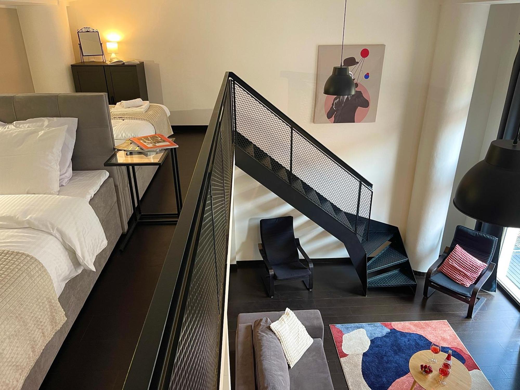 Duplex Apartment With 3 Bedrooms Praha Eksteriør bilde